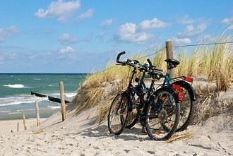 Zugang zum Meer, der Badestrand in Graal-Müritz Zugang zum Meer, der Badestrand in Graal-Müritz