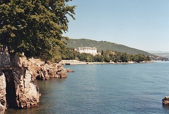 Idyllische Bucht an der mittleren Adria