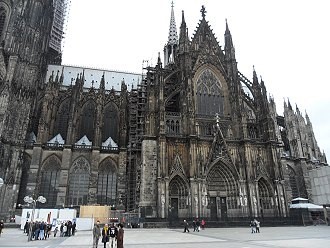 Köln, eine der größten Städte in Nordrhein-Westfalen Köln, eine der größten Städte in Nordrhein-Westfalen