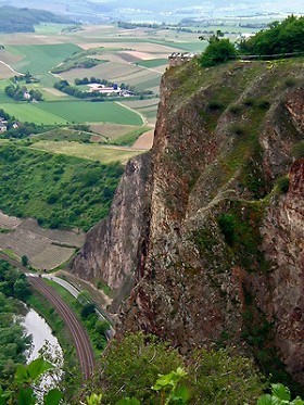 Blick auf den Rotenfels Nähe Ebernburg im Nahetal