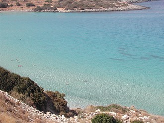 Urlauber am Strand auf Kos